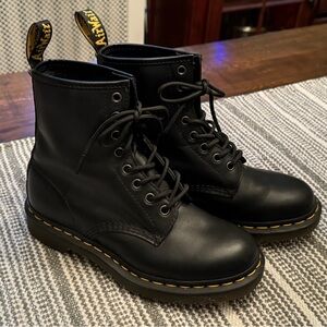 Gently used Dr Marten 1460 Lace-Up Black Boots, women US7